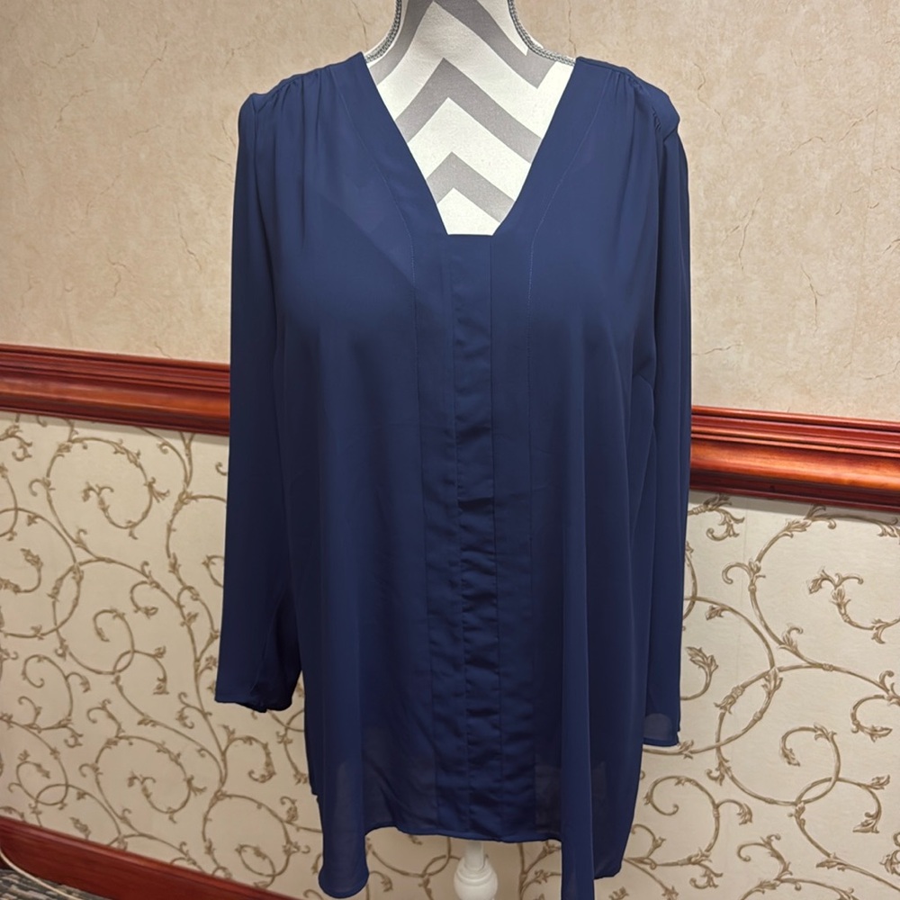 Eloquii: Elegant Navy Blue Blouse